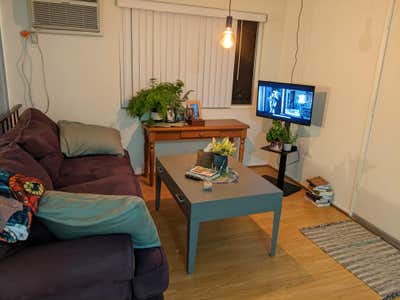 Junior Studio Sublet in Valley Village Main Photo