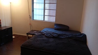 Room for rent Main Photo