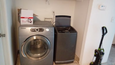 Room for rent Main Photo