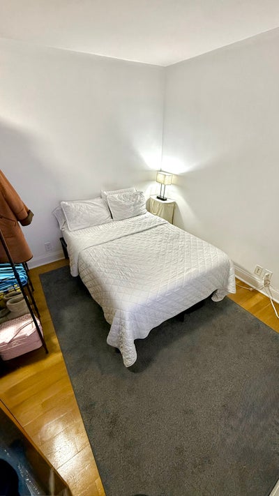 Furnished room in Kew Garden Hills, available imme Main Photo