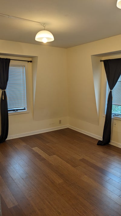 Large Room Available January 1 in 1650 sq ft House Main Photo