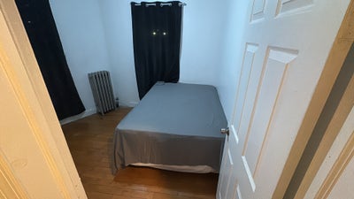 Rooms for rent Bronx area  Main Photo