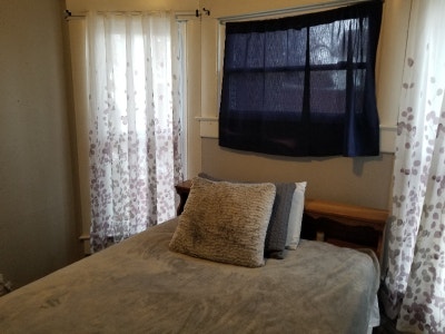 Private Quiet Room with Private Entrance for Work Main Photo