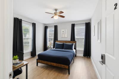  Modern CoLiving near VA Medical Center & DART Tra Main Photo