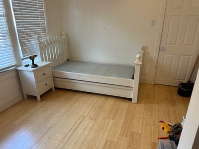 Large bedroom in shared House - Available Now Main Photo