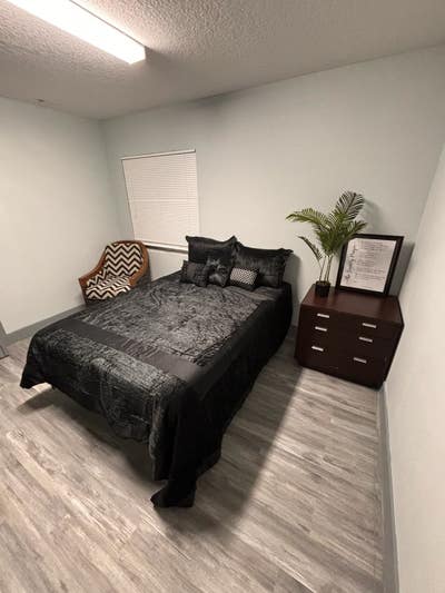 Private and Shared rooms 4 you Main Photo