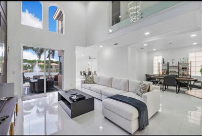 Two Story modern house furnished  Main Photo