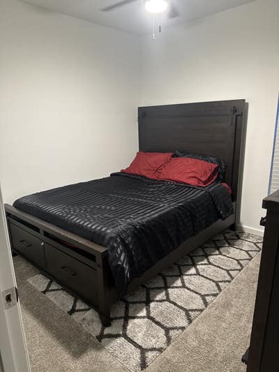 Furnished 1 bedroom available  Main Photo