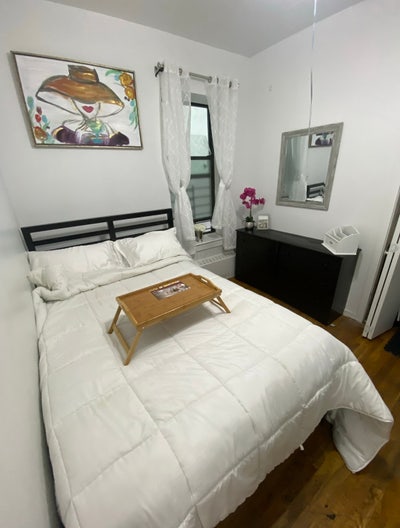 Large bedroom furnished - Private- all utilities Main Photo