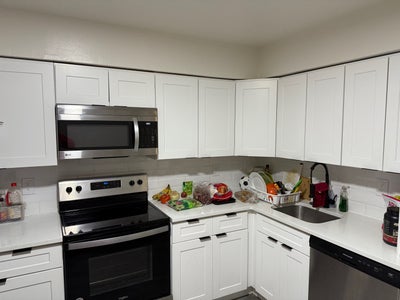 This is a second bedroom in a Princeton Townhouse Main Photo