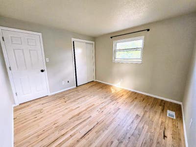 Comfortable Private Room in Vibrant Westminster L Main Photo