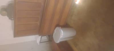 Large furnished  room Main Photo