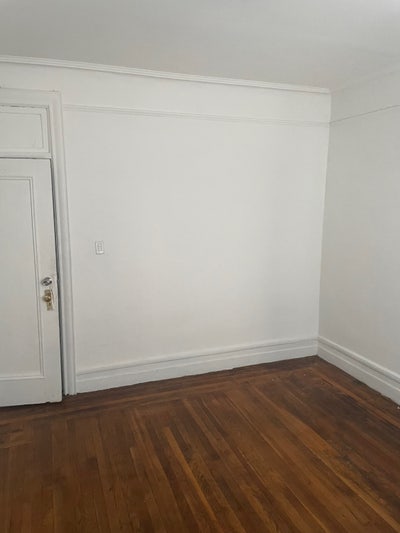 Single bedroom Hamilton heights  Main Photo