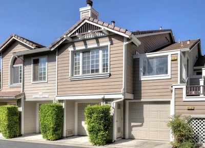 Master bedroom and bath for rent  Main Photo