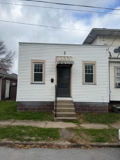 1220 Valley View Ave  Main Photo