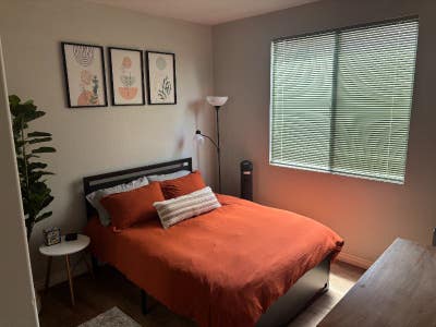 Bedroom wPVT Bath in a Nice 4 BR House (Not an AP Main Photo