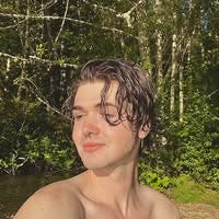 Room wanted in Seattle Main Photo