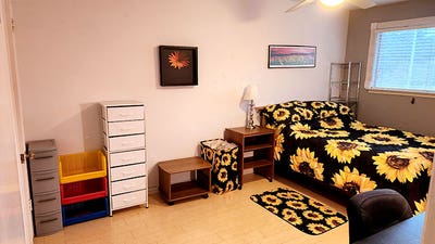 CLEAN ~ QUIET Furnished room w off-street parking. Main Photo