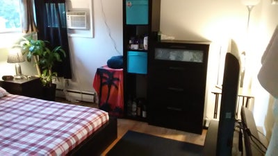 1br - Room for Rent Utilities included (SOMERSET) Main Photo