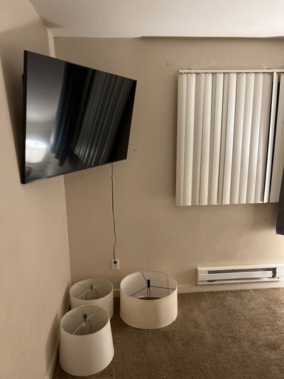 1Medium Size Room for Rent Available Now Main Photo