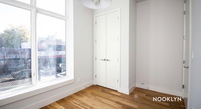 Medium size room in bedstuy Main Photo