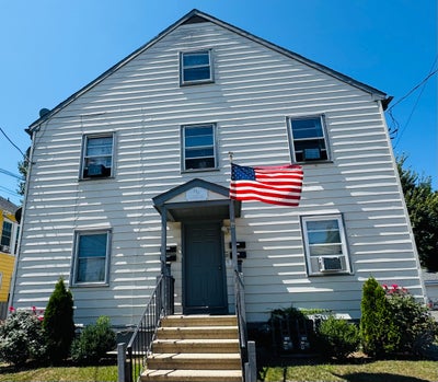 Quiet, clean, Professional Home Hamden CT! Main Photo