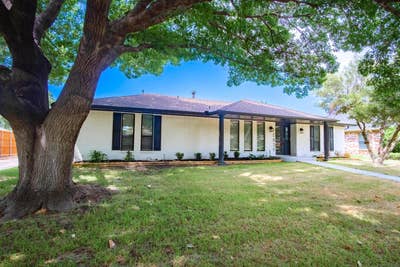 Gorgeous Prestonwood home with in-ground pool & la Main Photo