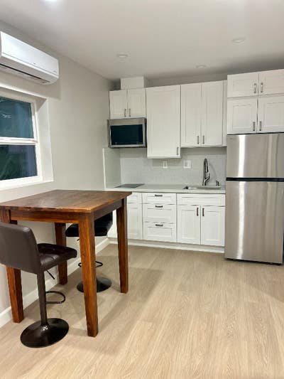 Private _Bedroom ADU in Carson— Separate Entrance  Main Photo