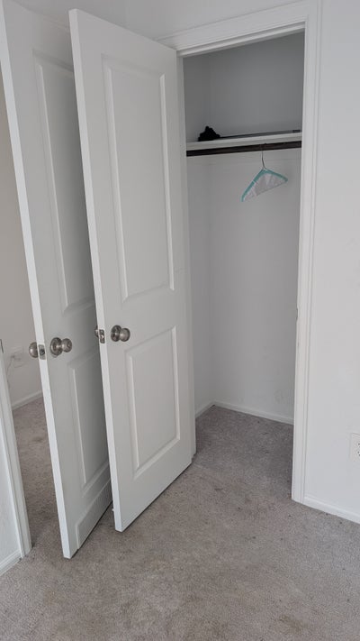 Room for rent with private bathroom  Main Photo
