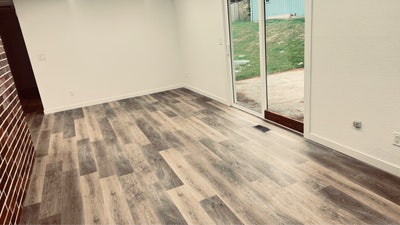 2 rns Ava. South Hill Puy Free Gym membership incl Main Photo