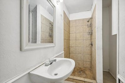 Studio standalone room available for rent Main Photo