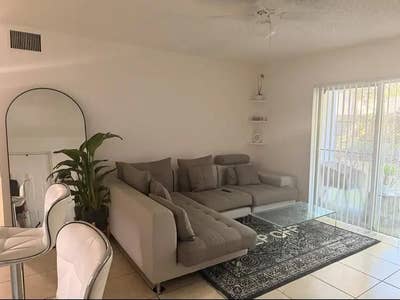 🏡 Private Room Near Aventura + Beach 🌴 Main Photo