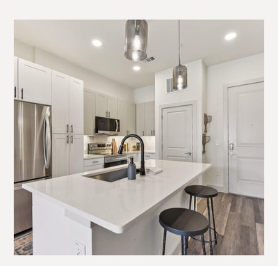 Currently looking for someone to sublease Main Photo