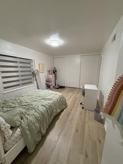 Private Bed and Bath in Cerritos  Main Photo