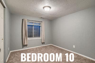 Modern Co_Living Room in Prime Thornton Location Main Photo