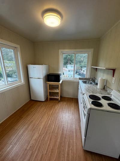 One_BR apt. in Fairfax; walk to town! Main Photo