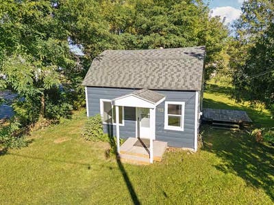 Fully Furnished 2 Bedroom Home_Available Now Throu Main Photo