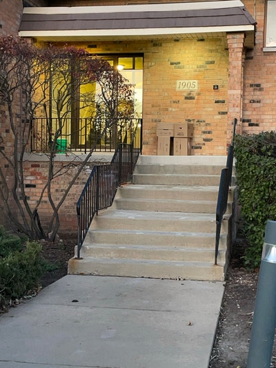 Beautifully remodeled 1BRBath Condo Main Photo