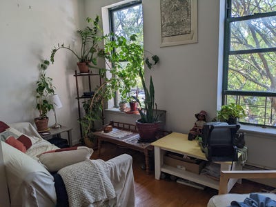  Furnished BR  in 2-BR  Share - woman only Main Photo