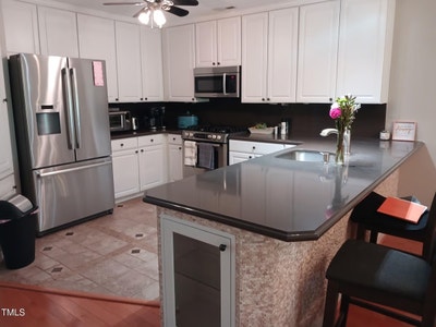 Modern room in Cary Main Photo