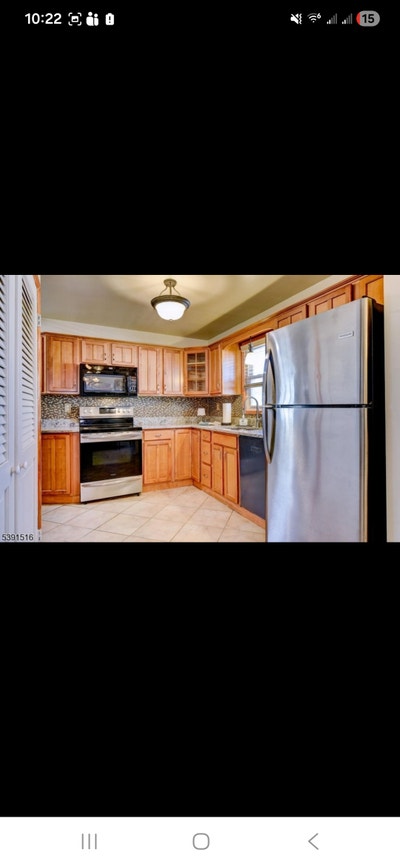 Looking for someone looking to rent a room.  Main Photo