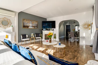 Room in Fully renovated house 35 min to Manhattan Main Photo