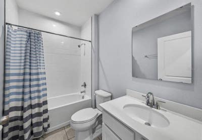 Room for Rent Main Photo