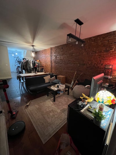 1 Year Lease - 1 Room in Ridgewood/Bushwick Main Photo