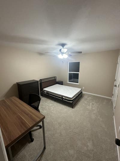 Fully Furnished Spacious Private Room Main Photo
