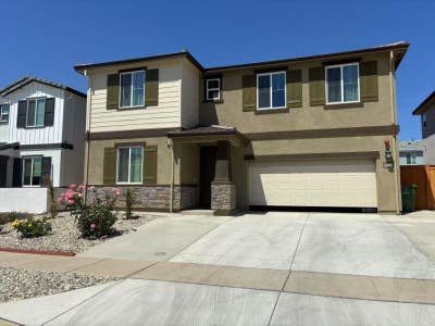 Extra Large Master King Suite in the Beautiful Nei Main Photo