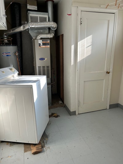 Room For Rent Main Photo