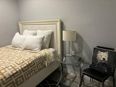 Premium Microsuite – 10-Minute Walk to Mercedes-Be Main Photo