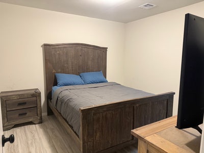 Roomate Wanted  Main Photo