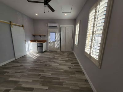 Private Studio with Bathroom Main Photo